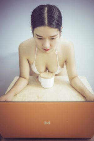 好莱坞往事在线观看完整免费_HD高清完整版播放
